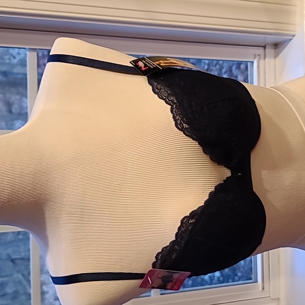 Maidenform Bra